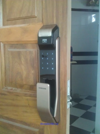 Các lỗi thường gặp ở khóa vân tay Samsung SHS – P718