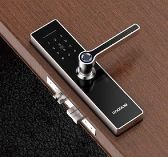 Khóa cửa vân tay cửa gỗ loại nào tốt nhất