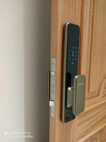 Khóa vân tay Bosch EL600 bản Wifi 2021