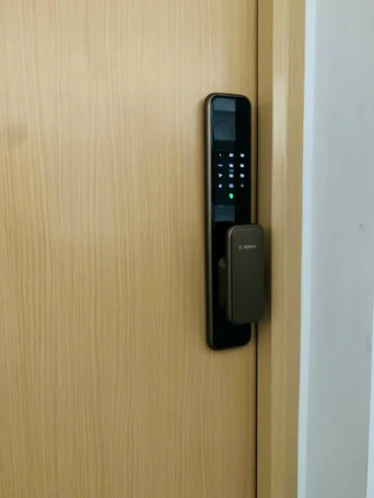 Khóa vân tay Bosch EL600 bản Wifi 2021