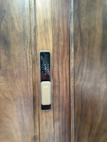 Khóa vân tay Bosch EL600 bản Wifi 2021