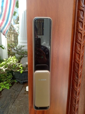 Khóa vân tay Bosch EL600 bản Wifi 2021