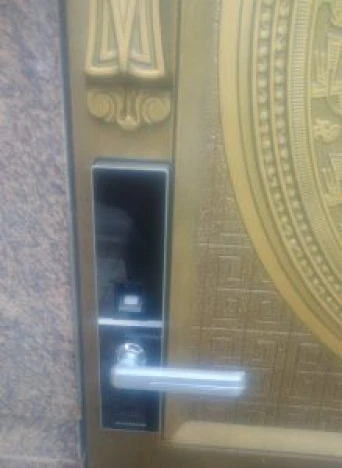 Lắp đặt khóa vân tay Dessmann ( Đức) tại Nha Trang