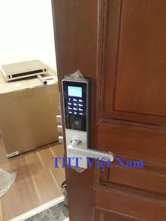Lắp đặt khóa vân tay Mipec Tây Sơn - Hà Nội