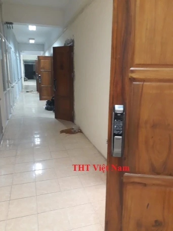 Lắp đặt khóa vân tay Trường ĐH Khoa học công nghệ - ĐHQG