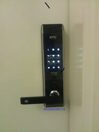 Lắp khóa- CC Indochina 241 Xuân Thủy, Cầu Giấy, Hà Nội