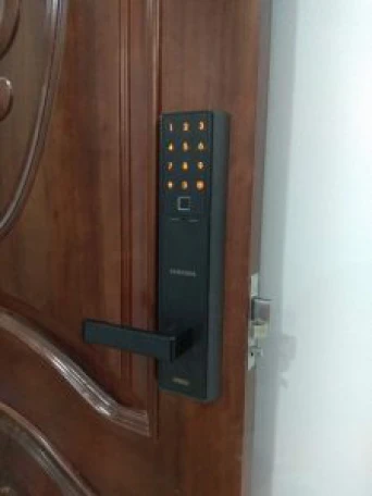 Lắp khóa vân tay Samsung tại Nha Trang - Khánh Hòa