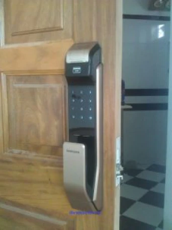 Lắp khóa vân tay Samsung tại Nha Trang - Khánh Hòa
