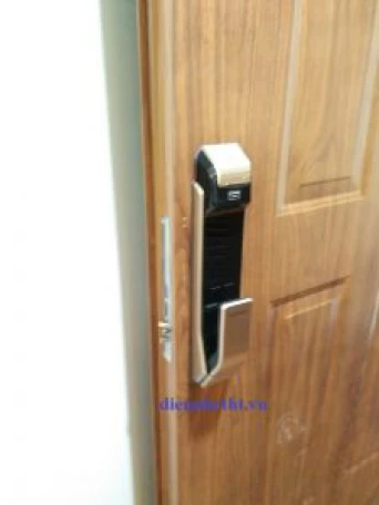 Lắp khóa vân tay Samsung tại Nha Trang - Khánh Hòa