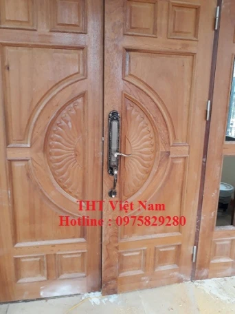 Mẫu khóa dành cho cửa đại sảnh biệt thự villa