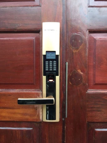 Top các khóa cửa vân tay bán chạy nhất năm 2019